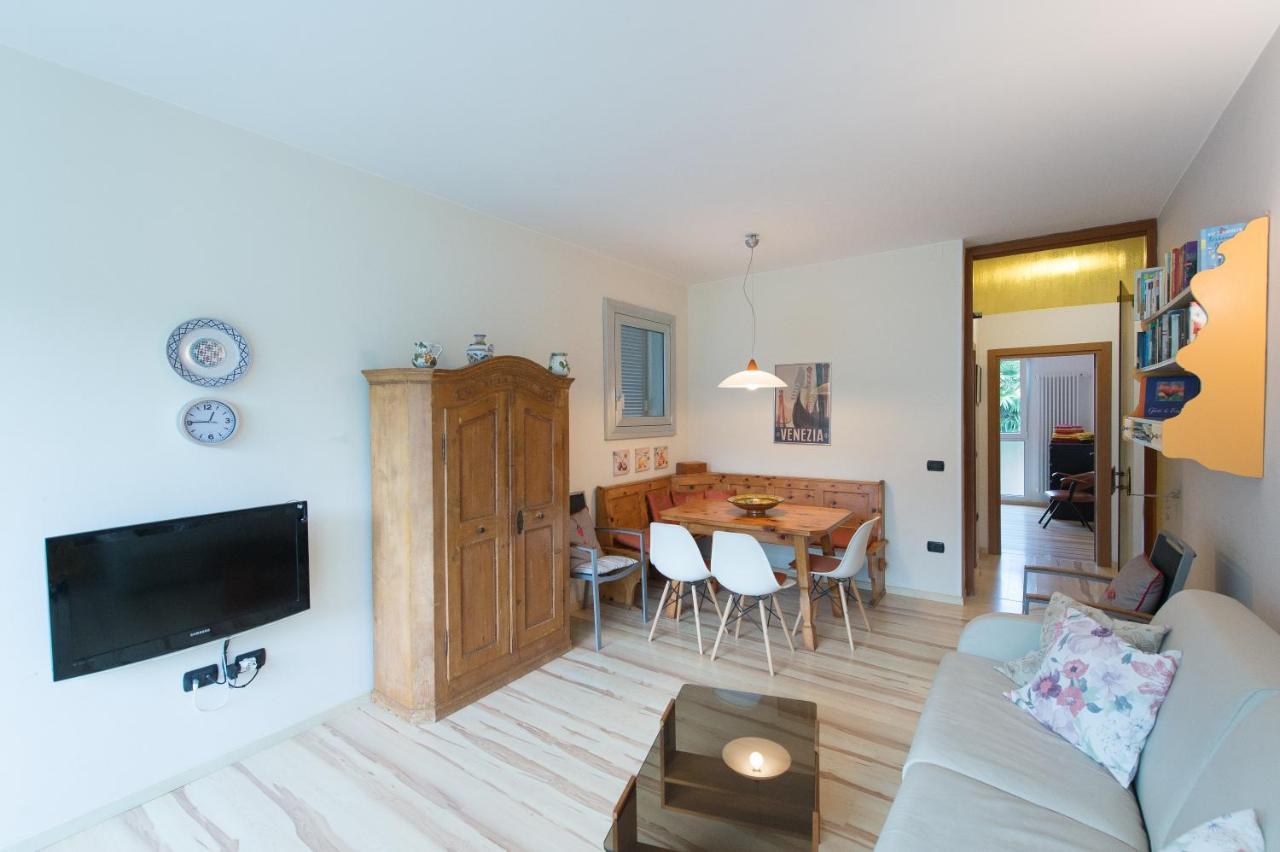Appartement Lago Blu Riva del Garda Kültér fotó