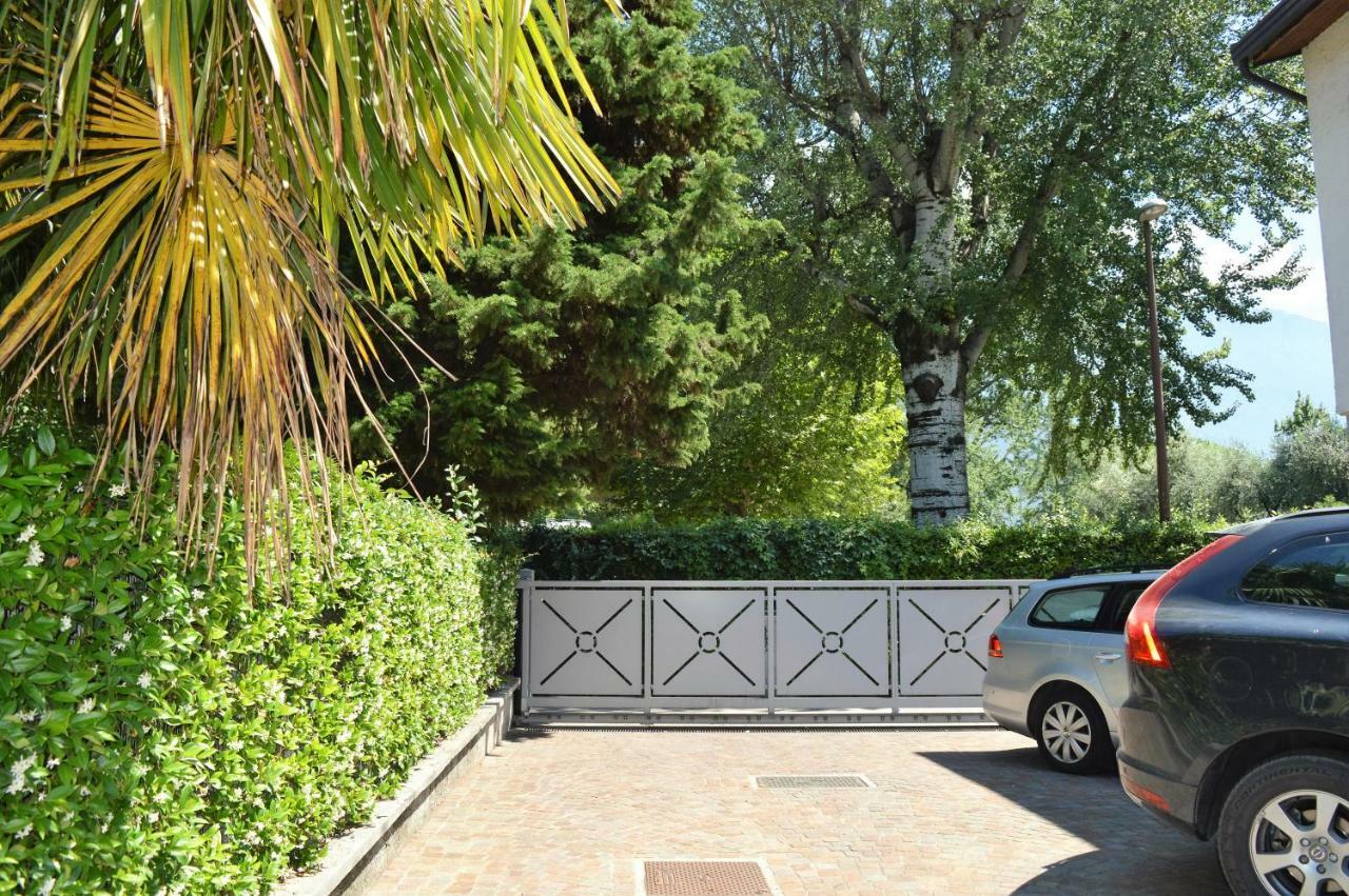 Appartement Lago Blu Riva del Garda Kültér fotó