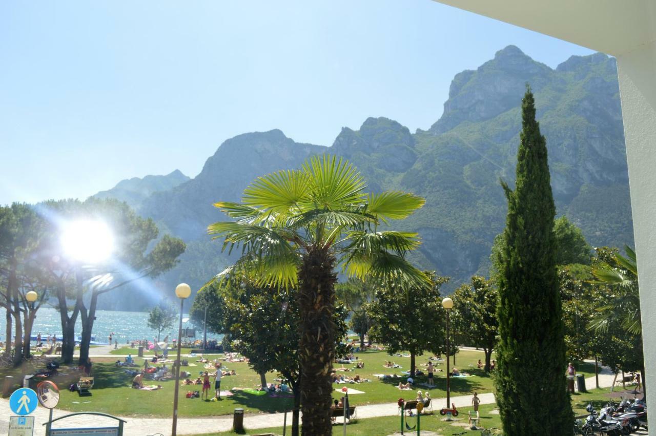 Appartement Lago Blu Riva del Garda Kültér fotó