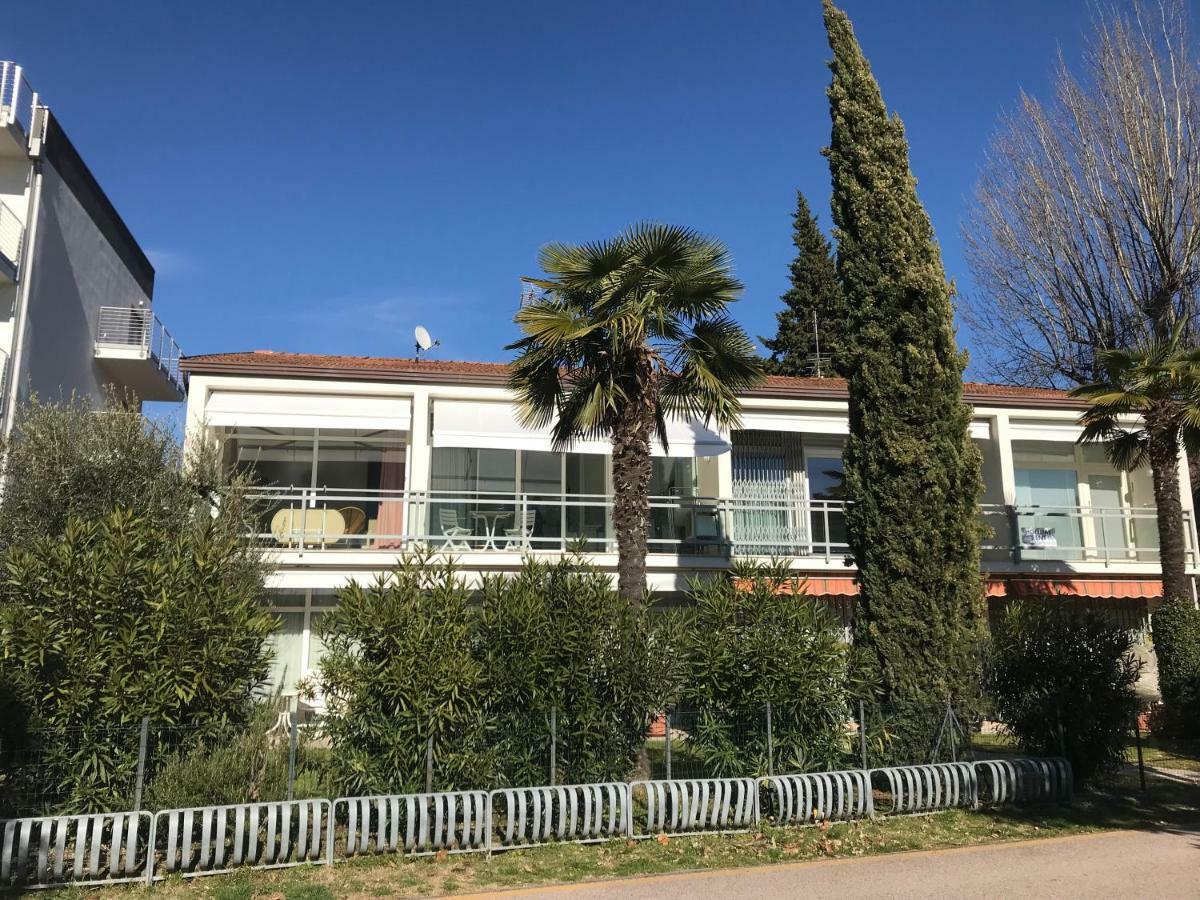 Appartement Lago Blu Riva del Garda Kültér fotó