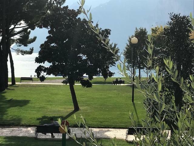 Appartement Lago Blu Riva del Garda Kültér fotó